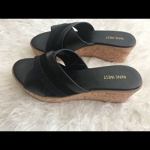 Beautiful and comfortable never worn wedges!